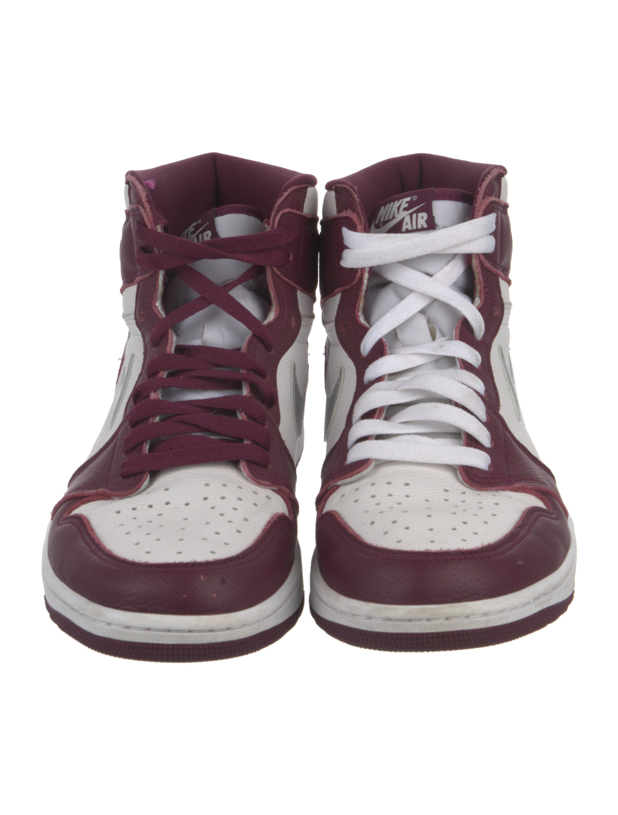 Jordan 1 Retro High OG 'Bordeaux Sneakers