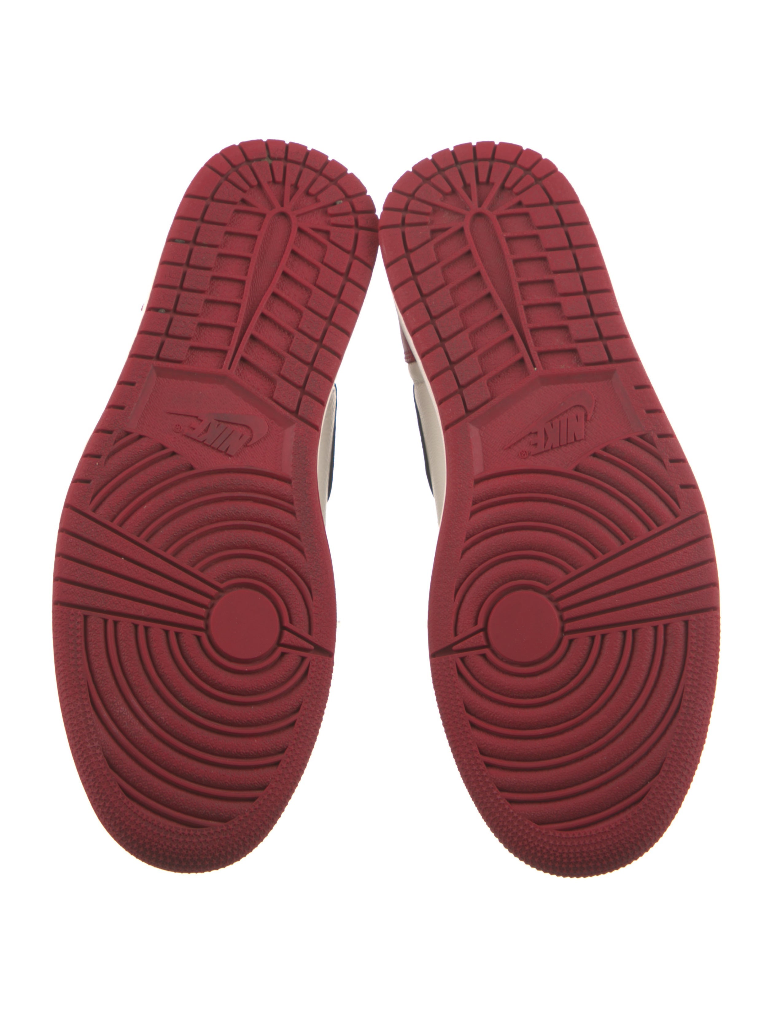 Jordan 1 Retro High 'Bred Toe' Sneakers