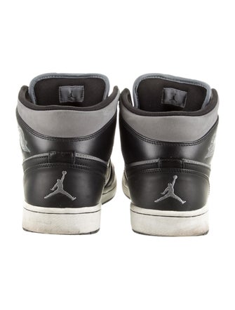 Jordan 1 Mid Cool Grey Sneakers
