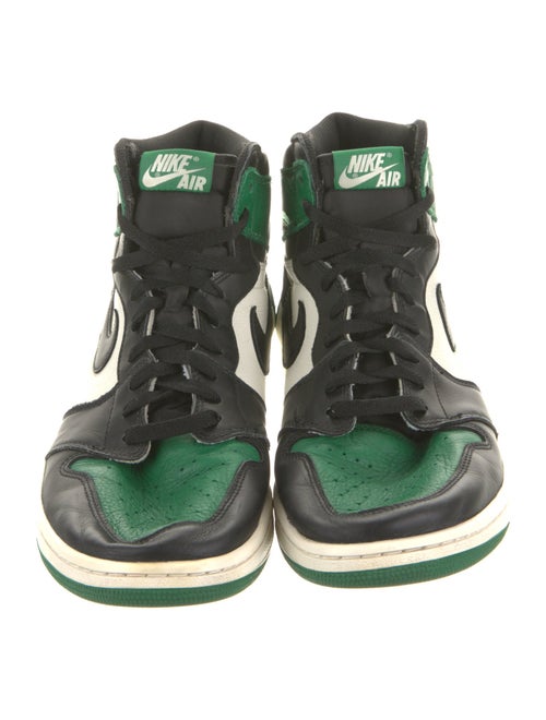 Jordan 1 Retro High OG 'Pine Green' Sneakers