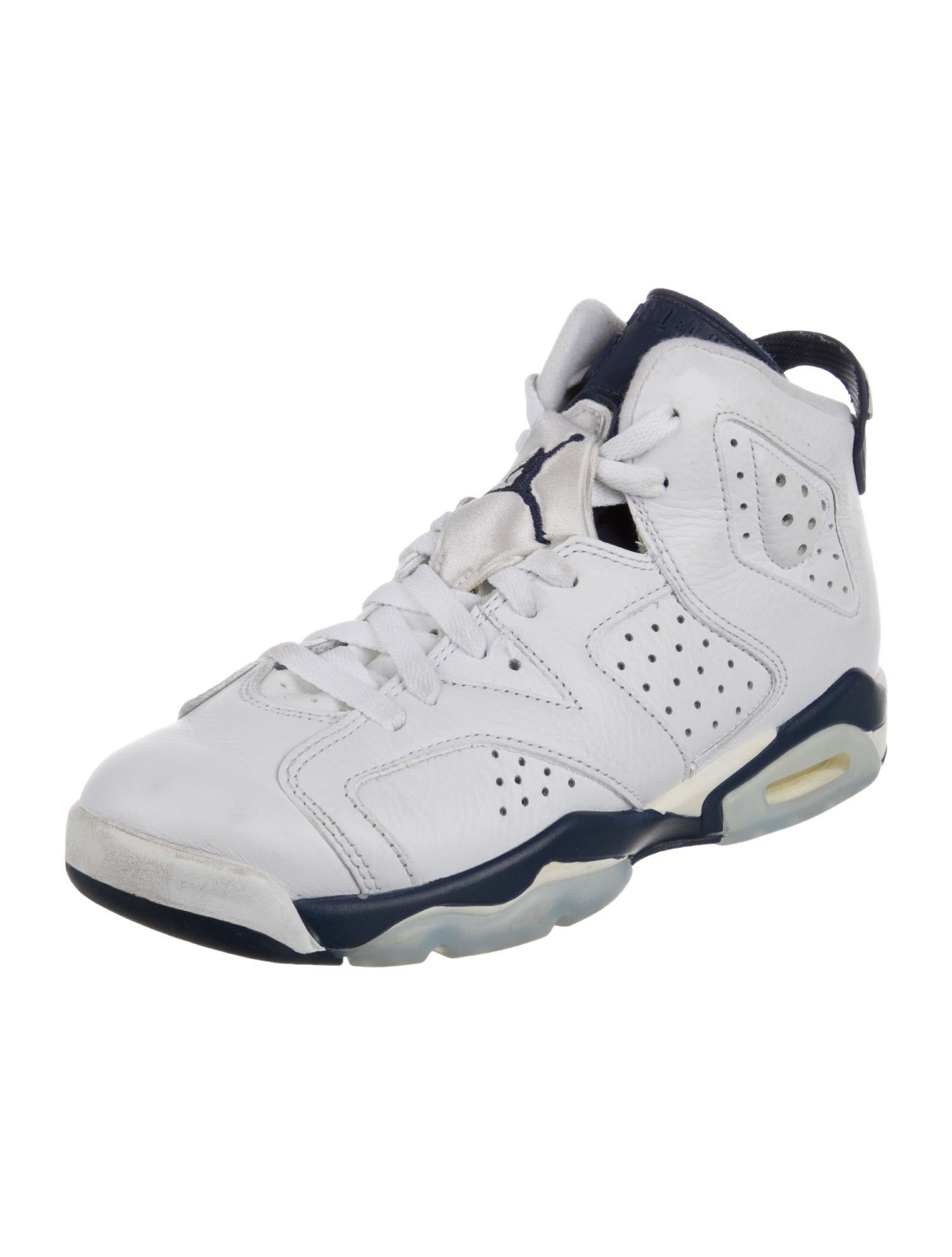 boys high top jordans