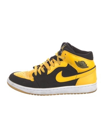 Jordan Sneakers 1 Retro 'New Love' 9