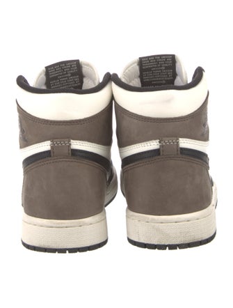 Jordan 1 Retro High 'Dark Mocha' Sneakers