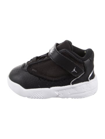 Jordan Sizes 2-6 Toddler Boys' Low Top Sneakers 6