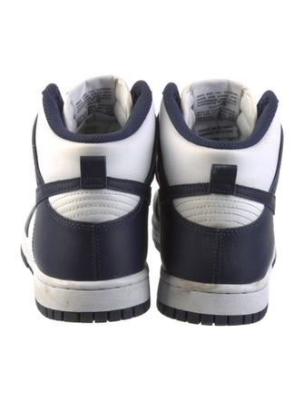 Jordan Dunk 'Midnight Navy' Sneakers