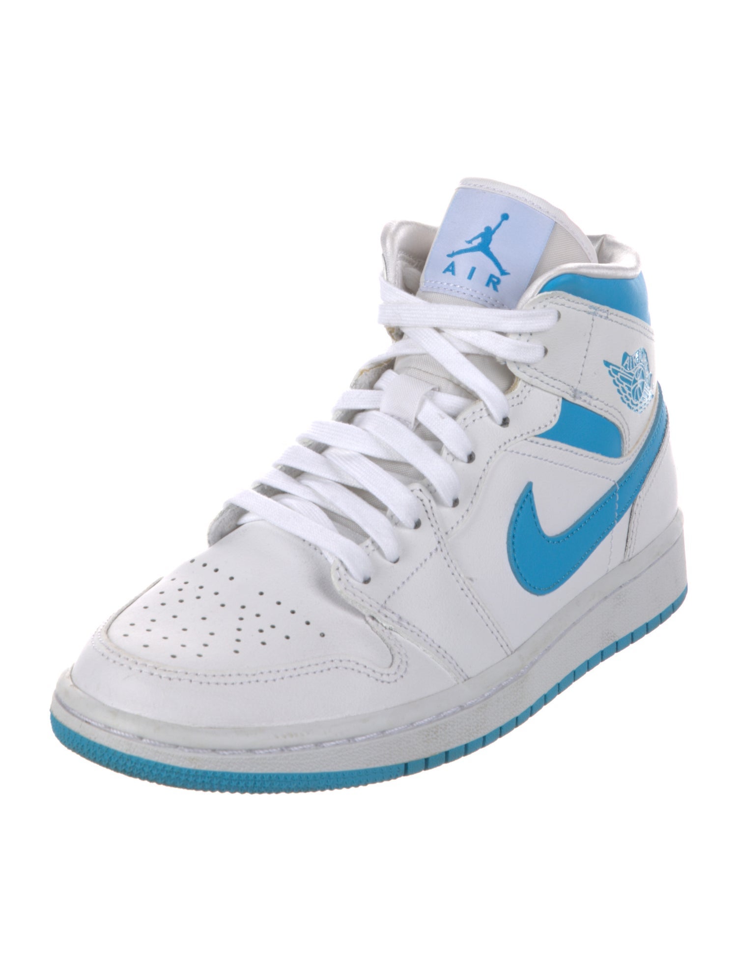 Jordan 1 Mid UNC Sneakers