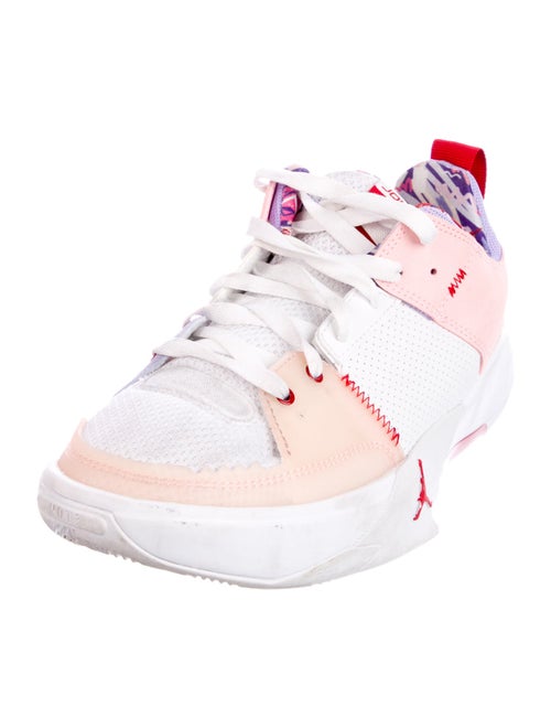 Jordan White artic Punch purple University Red