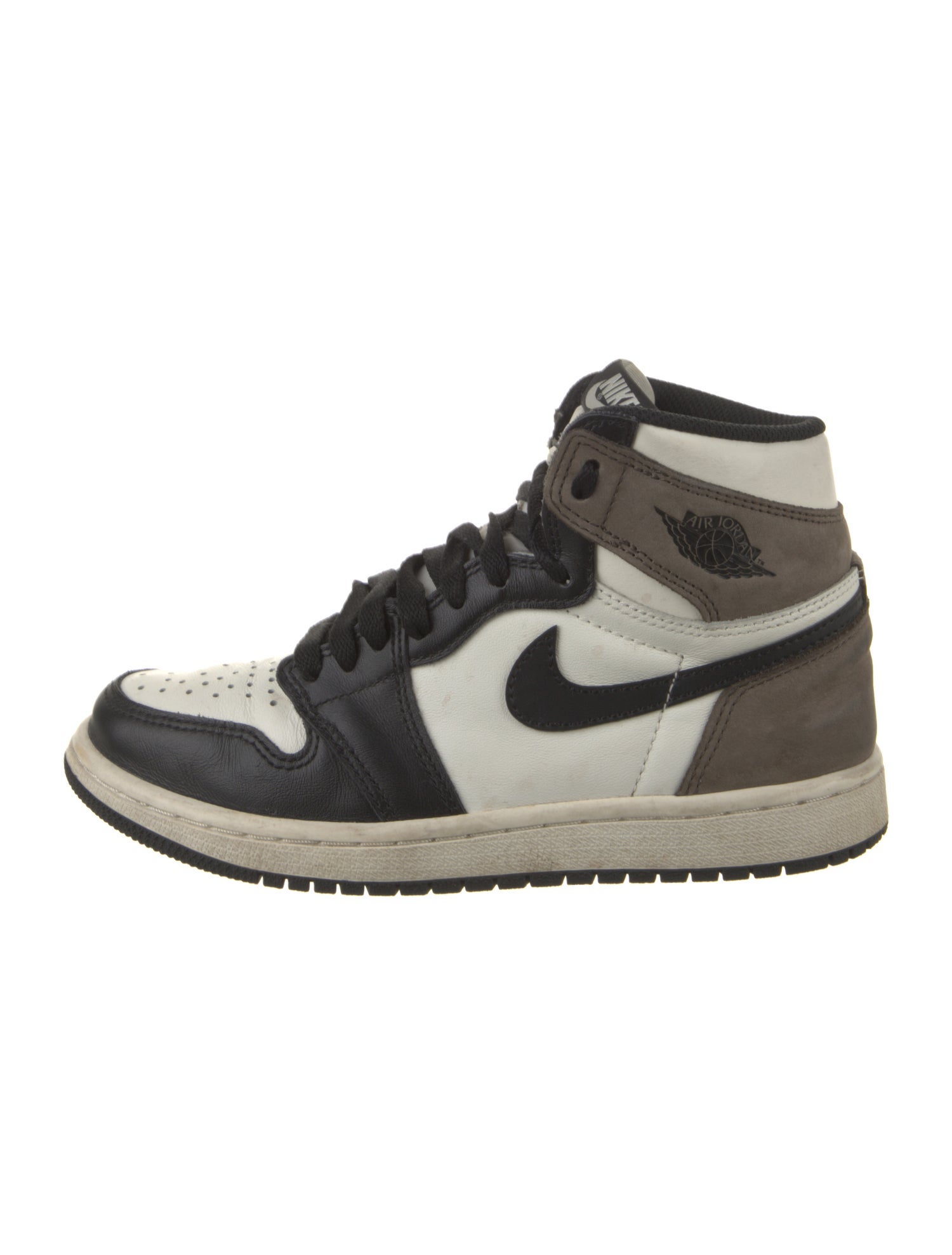 Jordan 2020 Leather Sneakers