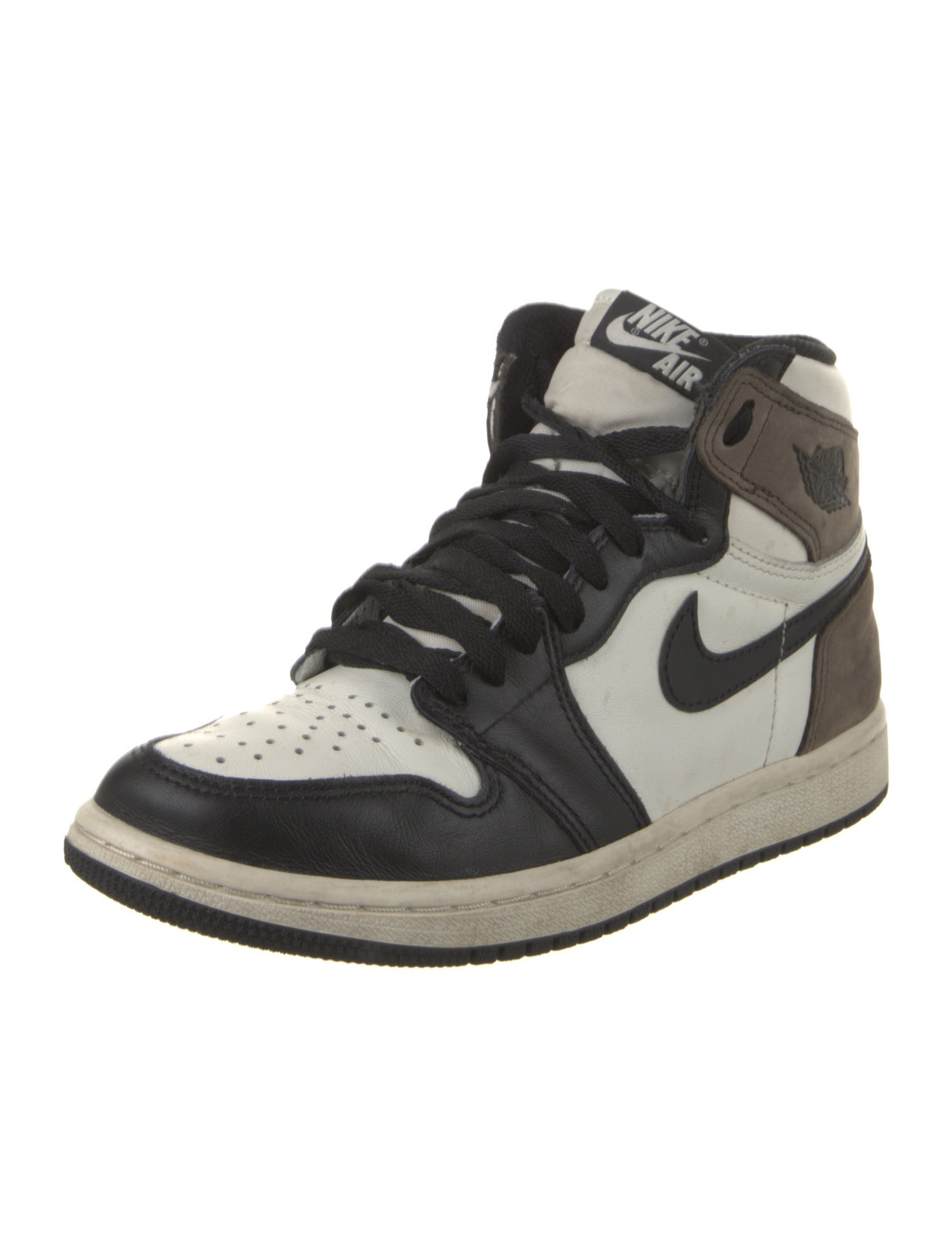 Jordan 2020 Leather Sneakers