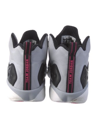 Jordan Kid's Jumpman Team 2 GG High Sneaker