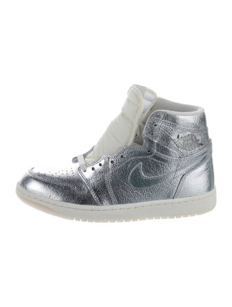 Jordan 1 Retro Sneakers