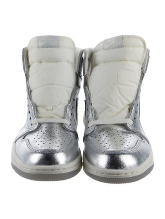 Jordan 1 Retro Sneakers