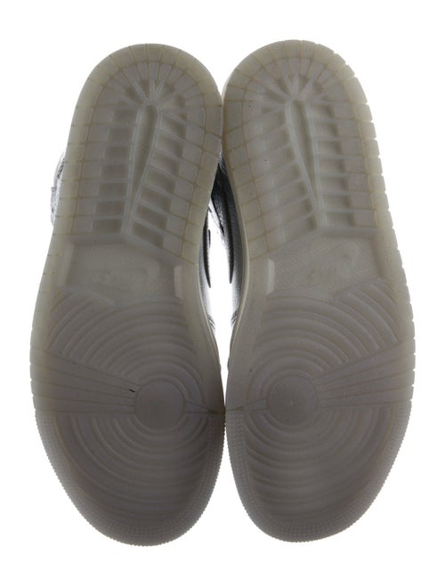 Jordan 1 Retro Sneakers