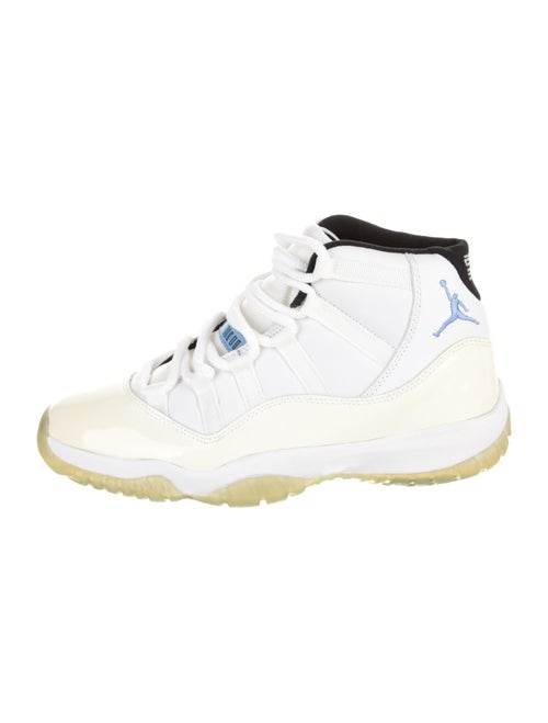 Jordan 11 Retro Columbia (2001) Sneakers