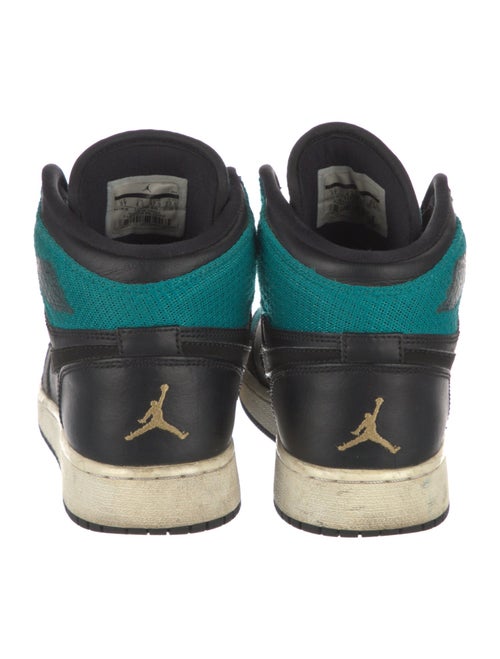 Jordan Boys High Top Sneaker