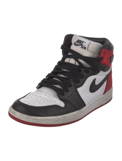Jordan Jordan 1 Retro High Satin Black Toe (Women's) Athletic Sneakers