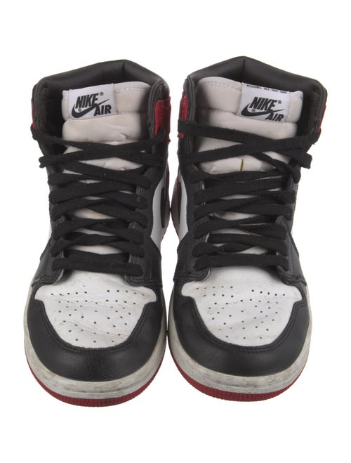 Jordan Jordan 1 Retro High Satin Black Toe (Women's) Athletic Sneakers