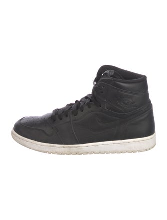Jordan 1 Retro OG 'Cyber Monday' Sneakers