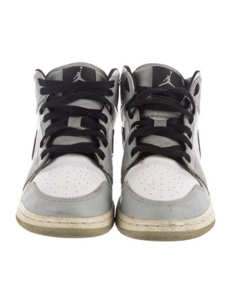 Jordan High Top Sneaker