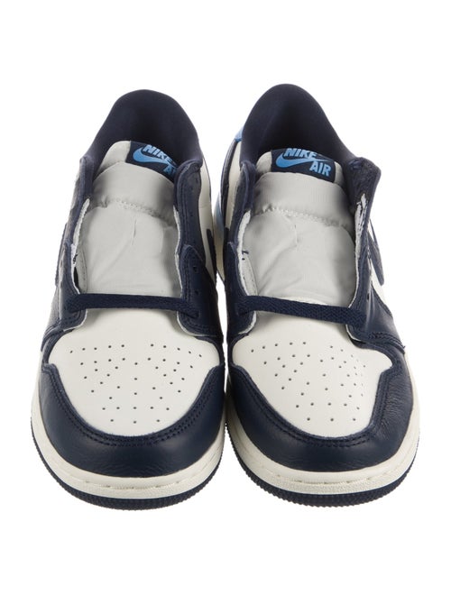 Jordan 1 Low OG Obsidian UNC