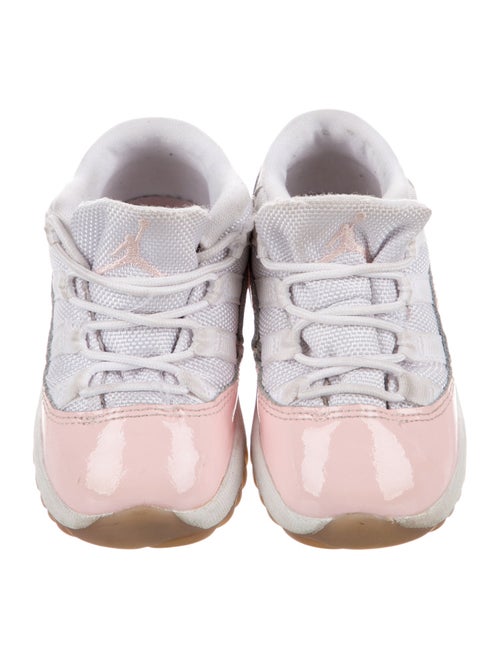 Jordan 11 Retro Low Legend Pink (TD)