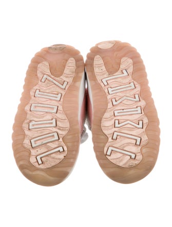 Jordan 11 Retro Low Legend Pink (TD)