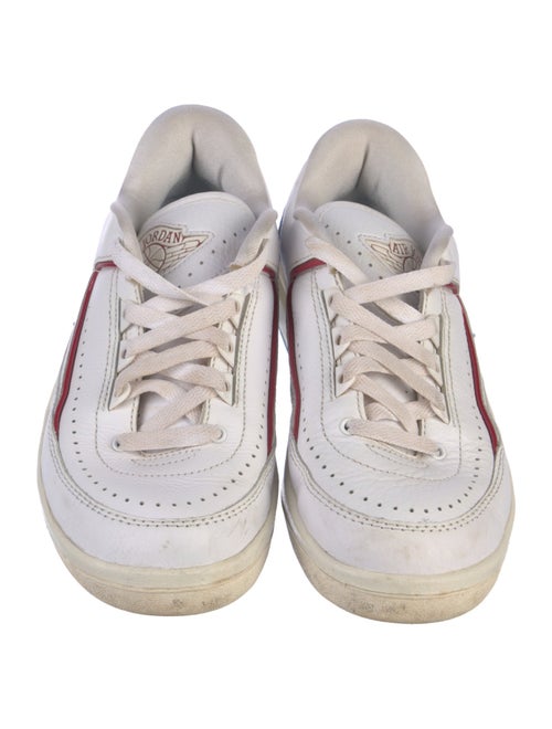 Jordan 2 Retro Low NC to Chi Sneakers