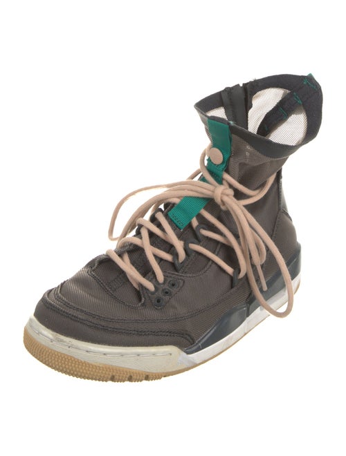 Jordan Mesh Mesh Accents Lace-Up Boots