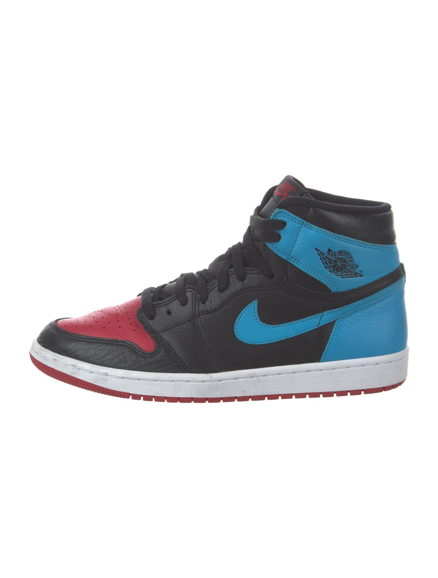 Jordan 1 Retro High 'NC to Chi' (W) Sneakers