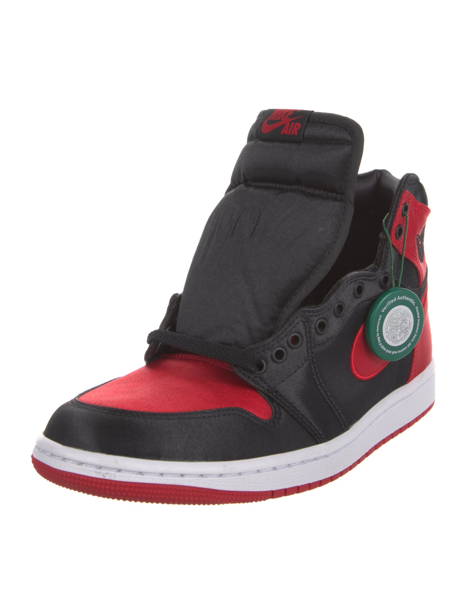 Jordan 1 Retro High OG 'Satin Bred' Sneakers