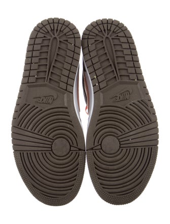 Jordan 1 Mid SE 'Peach Mocha' Sneakers