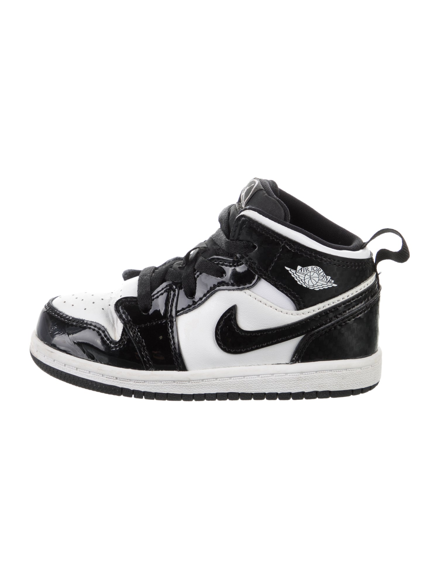 Jordan kids boys' black and white sneakers