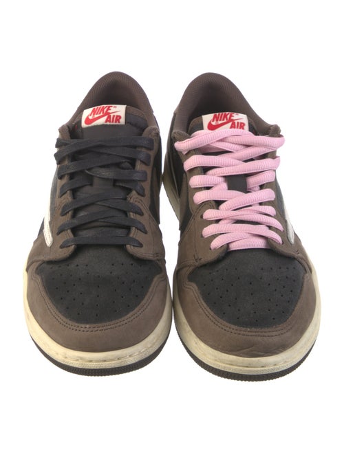 Jordan x Travis Scott 1 Retro Low OG SP 'Mocha' Athletic Sneakers