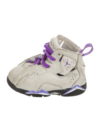 Jordan Boys' True Flight TD 'Base Grey Purple Venom'