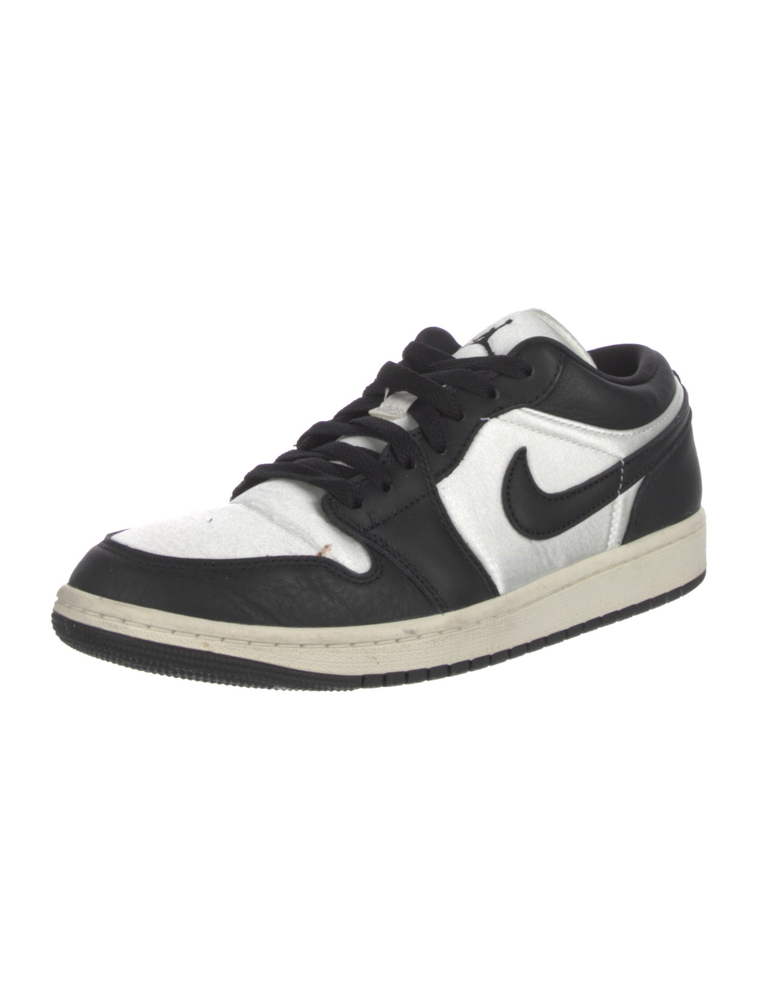 Jordan 1 Low SE Vintage Panda Sneakers