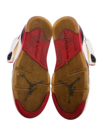 Jordan Boys High Top SNeaker