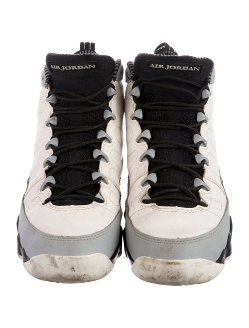 Jordan 9 Retro Boys' Sneakers