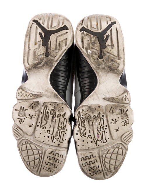 Jordan 9 Retro Boys' Sneakers