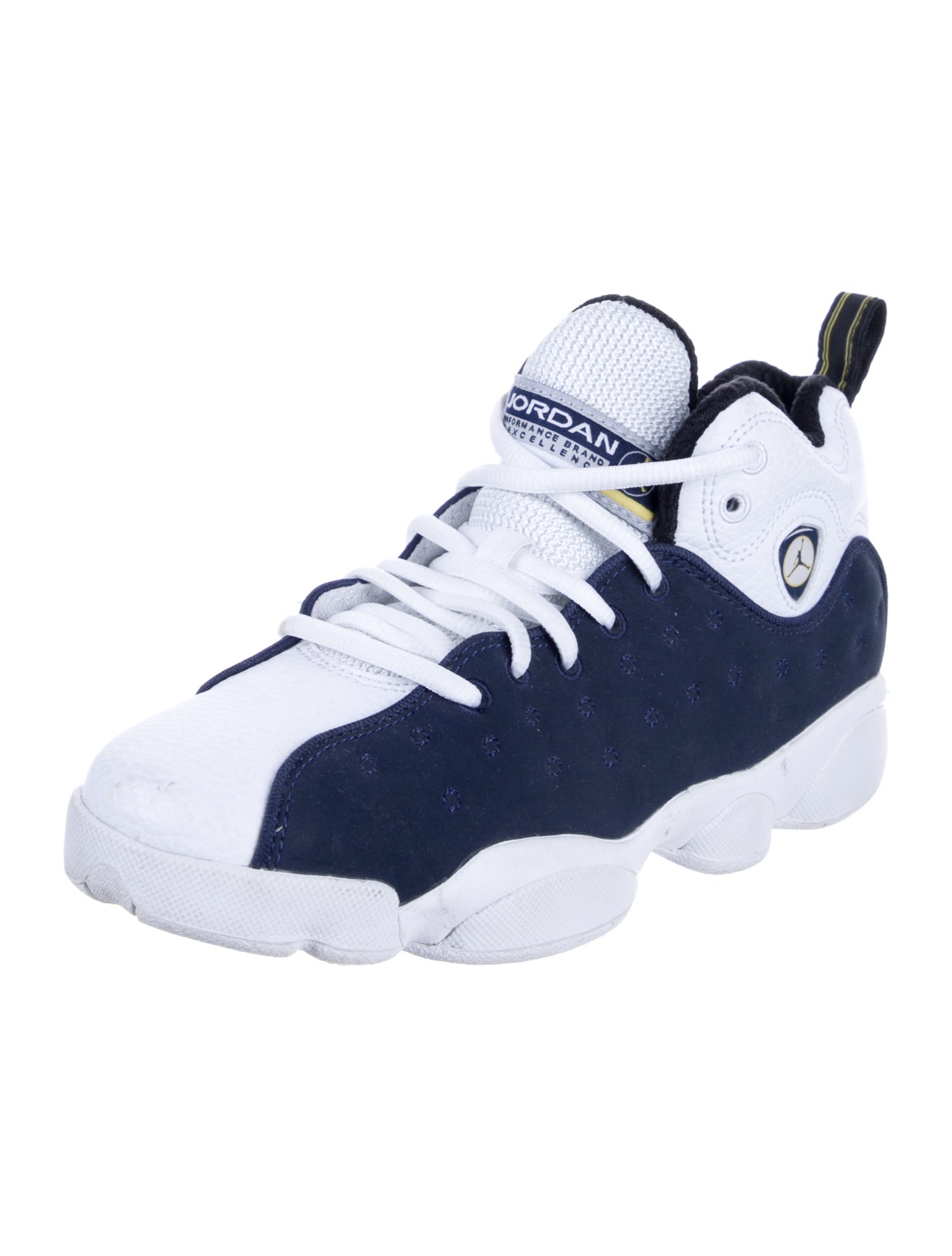 Jordan Boys' Jumpman Team 2 Sneaker