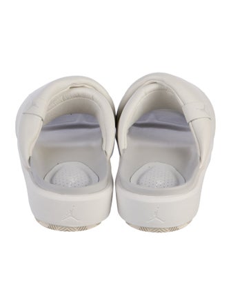 Jordan 2023 Sophia Slide Slides