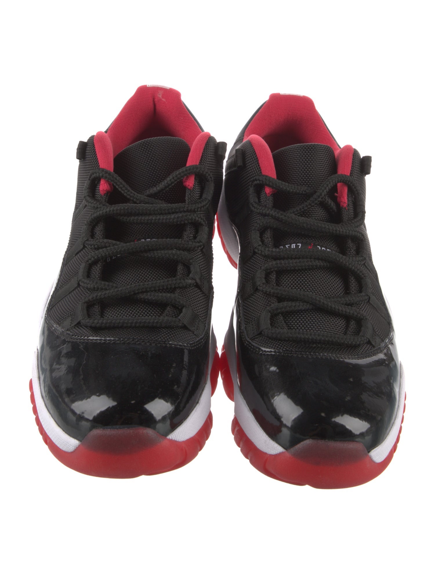 Jordan 11 Retro Low Bred (2015) Sneakers