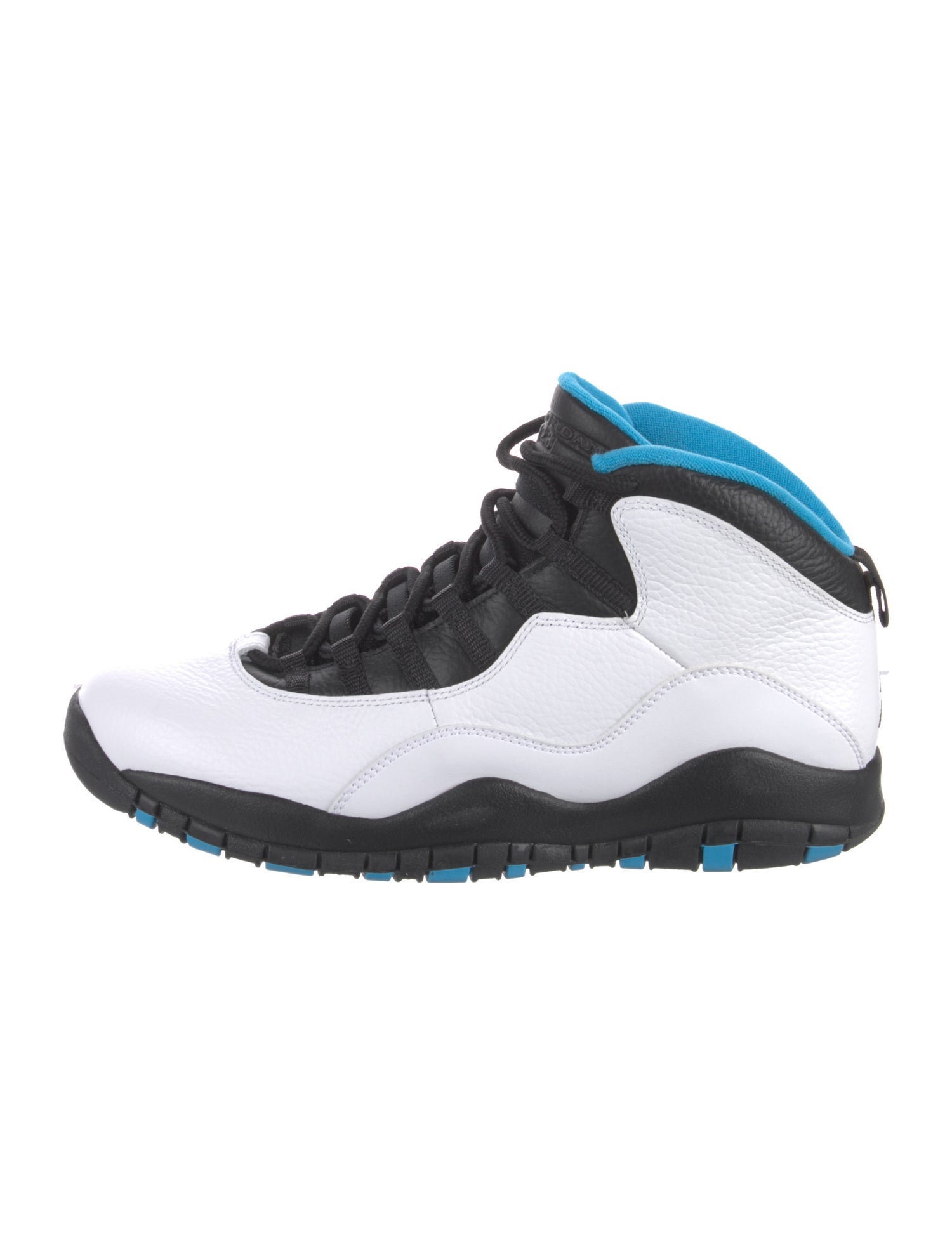 Jordan 10 Retro Powder Blue Sneakers
