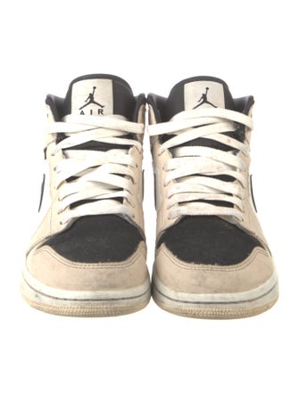 Jordan 1 Mid Barely Orange (W) Sneakers