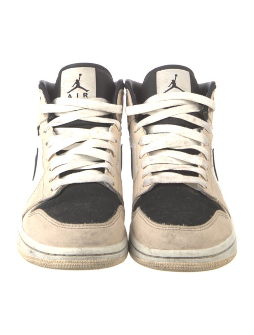 Jordan 1 Mid Barely Orange (W) Sneakers