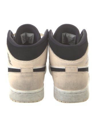 Jordan 1 Mid Barely Orange (W) Sneakers