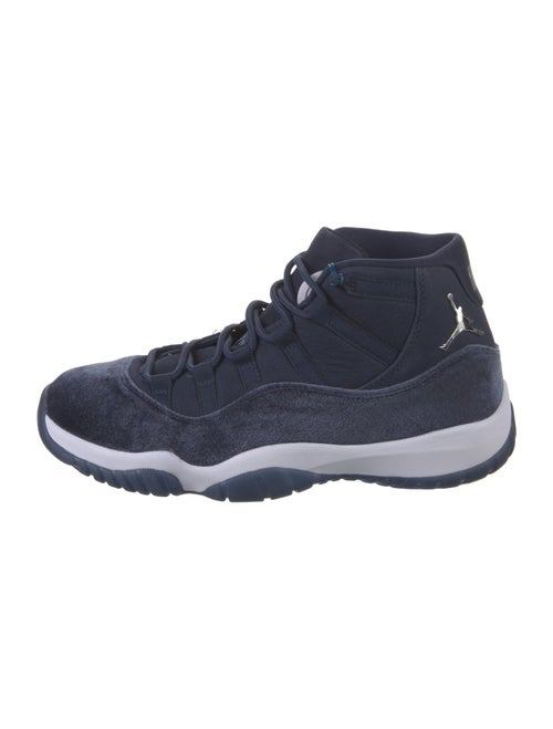 Jordan 11 Retro 'Midnight Navy' Athletic Sneakers