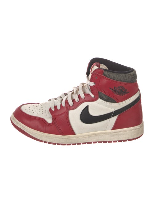 Jordan 1 Retro High OG Chicago Lost and Found Sneakers