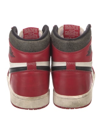 Jordan 1 Retro High OG Chicago Lost and Found Sneakers
