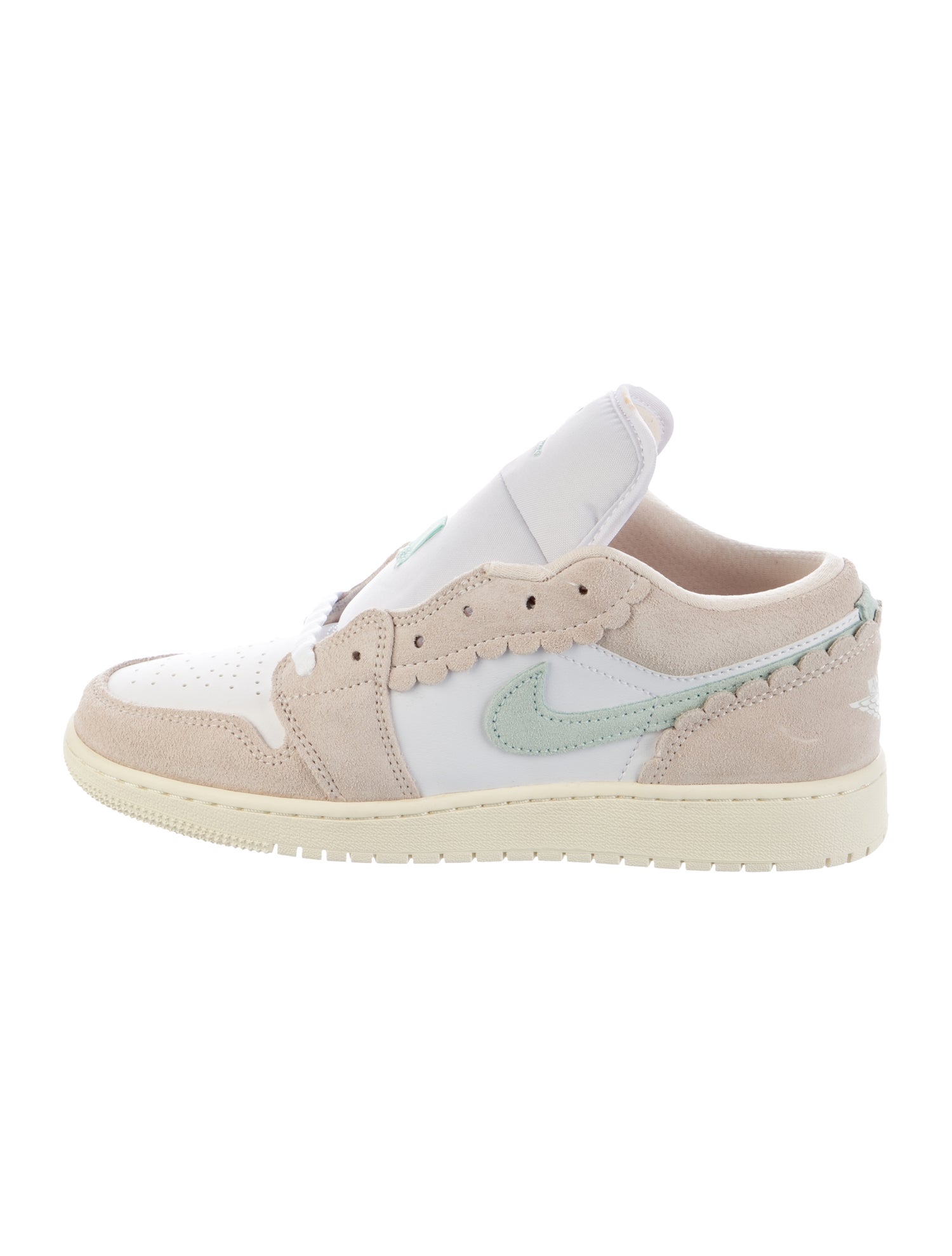 Jordan Jordan 1 Low SE Girls' Sneaker