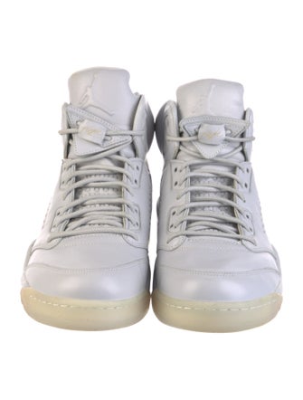 Jordan 2016 Leather Sneakers